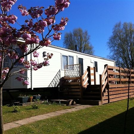 Spindlewood Country Holiday Park - Caravan Park เฮสติงส์ ภายนอก รูปภาพ